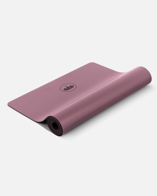 Gallery Aubergine - Yogamatte PURE halb aufgerollt, Ansicht Oberfläche | Lotuscrafts