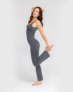 Anthrazit - Model Product Shot Full Anthracite