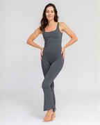 Anthrazit - Model Product Shot Front Anthracite