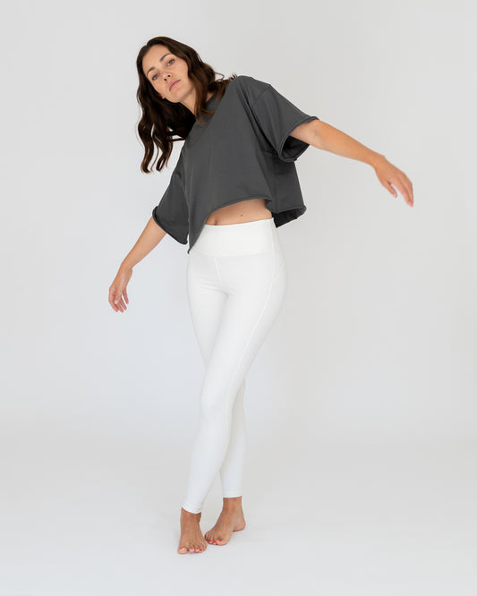 Anthrazit - Anthracite Lotuscrafts Yoga Top Model Full Body