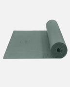 Balsam Green - Yogamatte Mudra Studio seitlich aufgerollt | Lotuscrafts