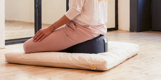 Buy meditation cushions & yoga pillows online – Lotuscrafts