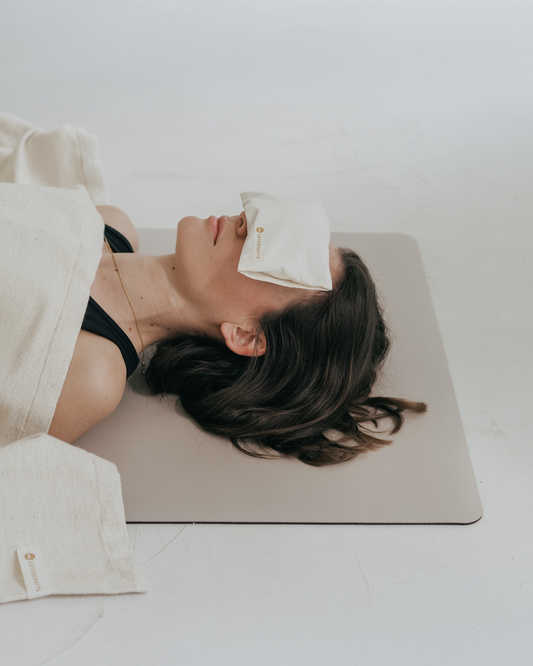 Light Taupe Natur Nature Withered Rose Oil Green Lavender Fog